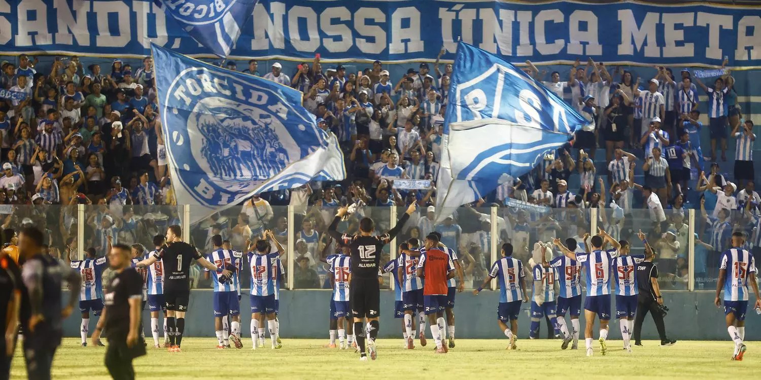 PAYSANDU PODE IR A FALÊNCIA? TIME ENTRA COM PEDIDO DE RECUPERAÇÃO JUDICIAL